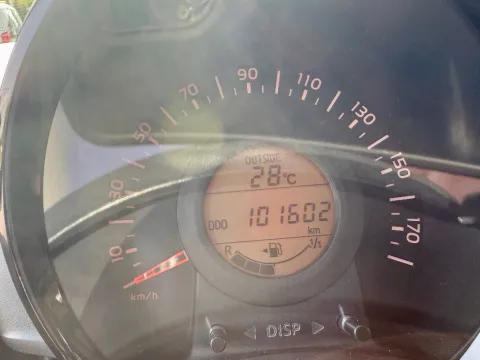 Jeep Avenger 1.2 turbo e-hybrid mhev Longitude fwd 110cv edct6 - Immagine 23