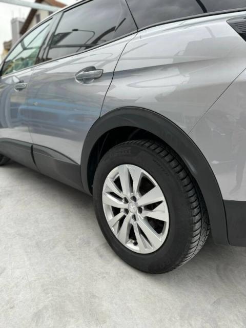 Peugeot 3008 1.5 bluehdi Business s&s 130cv eat8 - Immagine 3