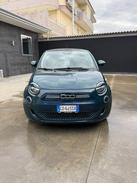 Fiat 500 42 kWh La Prima - Immagine 13