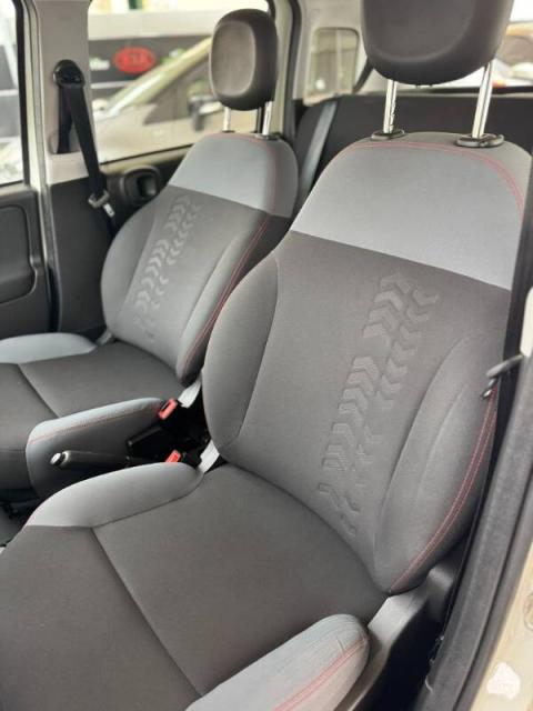 Fiat Panda 1.2 Easy s&s 69cv my19 - Immagine 14