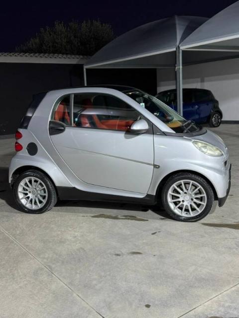 Smart Fortwo 0.8 cdi Passion 45cv - Immagine 6