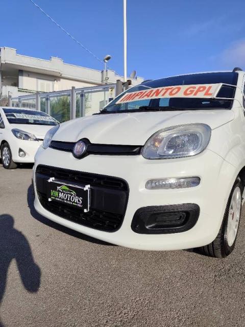 Fiat Panda 1.2 Lounge 69cv E6 - Immagine 1