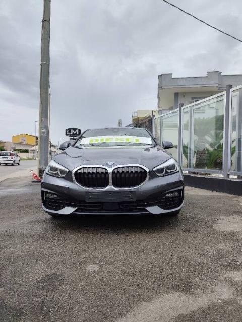 BMW Serie 1 116d Advantage auto - Immagine 9