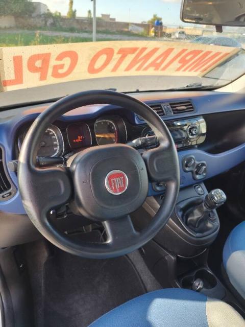Fiat Panda 1.2 Lounge 69cv E6 - Immagine 12