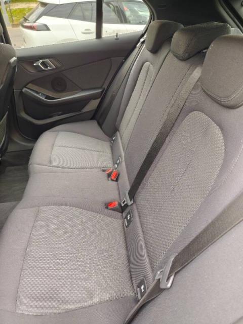 BMW Serie 1 116d Advantage auto - Immagine 1