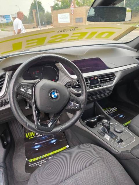 BMW Serie 1 116d Advantage auto - Immagine 4
