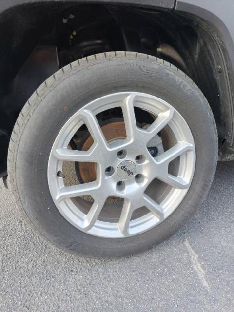 Jeep Renegade 1.6 mjt Limited 2wd 130cv - Immagine 8