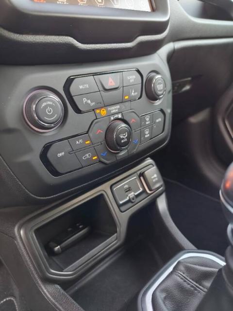 Jeep Renegade 1.6 mjt Limited 2wd 130cv - Immagine 10