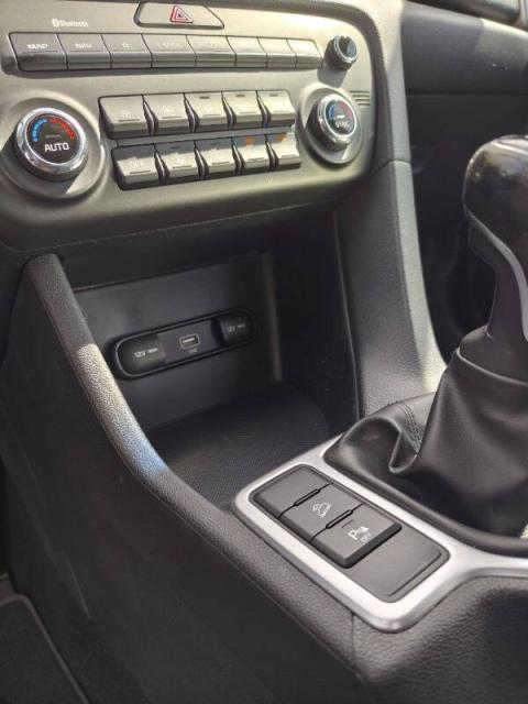 Kia Sportage 1.6 crdi Style 2wd 115cv - Immagine 11