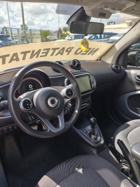 Smart Fortwo Eq racingreen 22kW - Immagine 4
