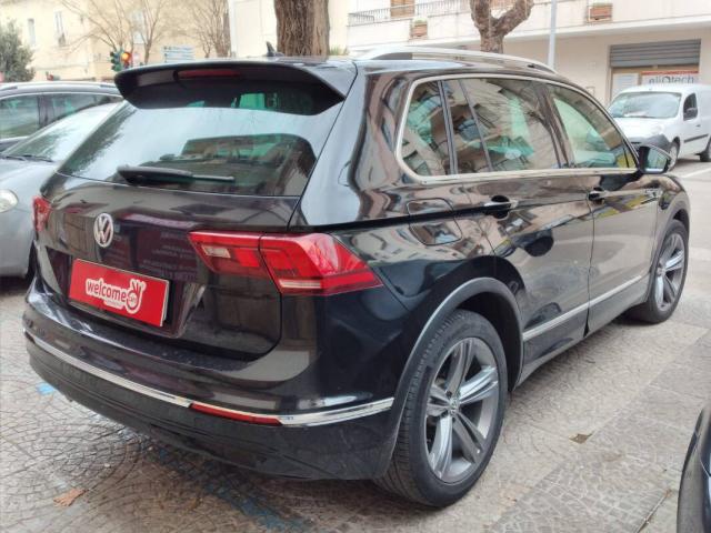 Volkswagen Tiguan 2.0 tdi Advanced R-Line Exterior Pack 150cv dsg - Immagine 10