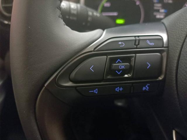 Toyota Yaris 1.5 hybrid Active - Immagine 9