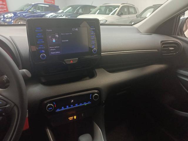 Toyota Yaris 1.5 hybrid Active - Immagine 20