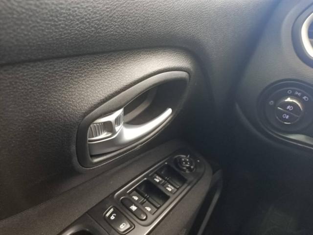 Jeep Renegade 1.6 mjt Business fwd 105cv - Immagine 20