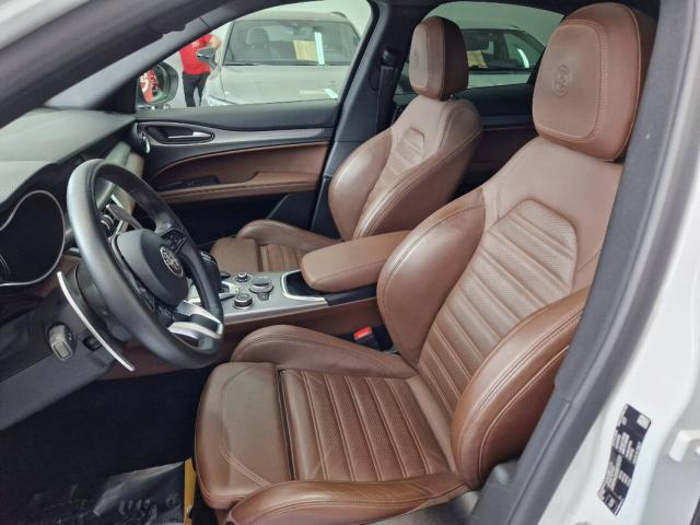 Alfa Romeo Stelvio 2.2 t Veloce Q4 210cv auto - Immagine 14