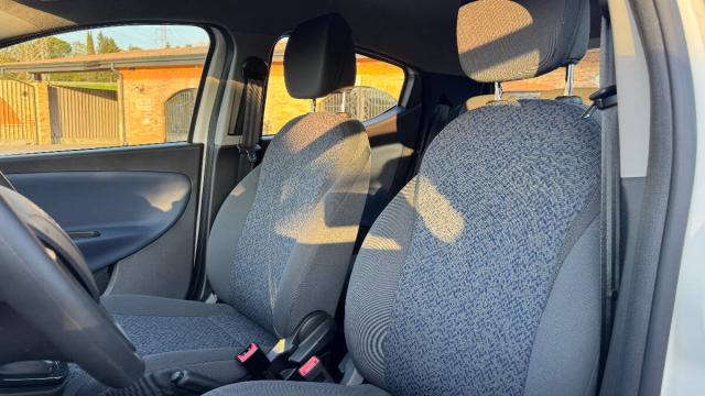 Lancia Ypsilon III 1.0 firefly hybrid 8.000 KM OK NEOP. - Immagine 10