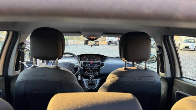Lancia Ypsilon III 1.0 firefly hybrid 8.000 KM OK NEOP. - Immagine 14