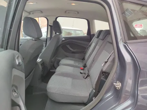 Ford C-Max 1.0 ecoboost Plus s&s 100cv - Immagine 9