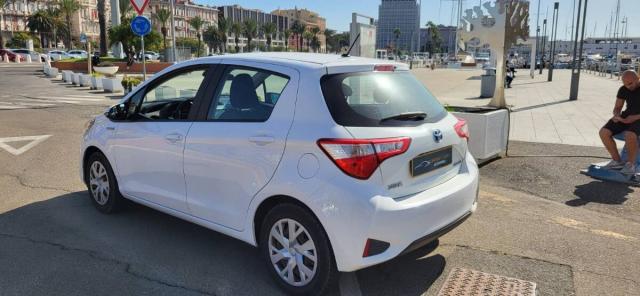 Toyota Yaris 1.5h Business - Immagine 5