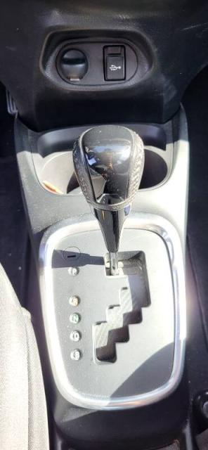 Toyota Yaris 1.5h Business - Immagine 14