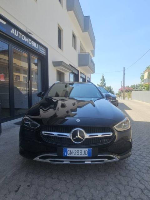 Mercedes Classe C Station Wagon All-Terrain 220 d mhev Premium Pro 4matic auto - Immagine 4