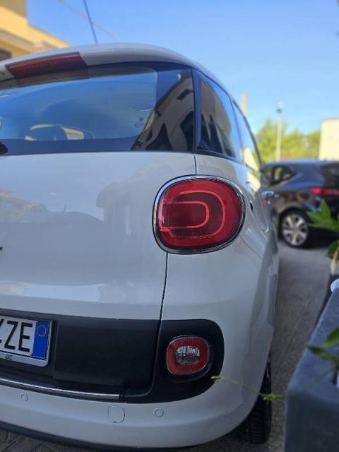 Fiat 500 L 1.4 tjt Lounge Gpl 120cv - Immagine 6