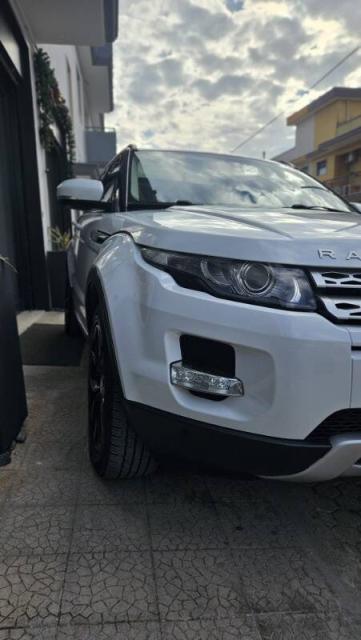 Land Rover Range Rover Evoque 2.2 td4 Prestige 150cv 5p - Immagine 8