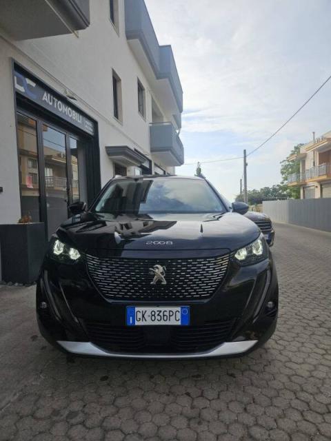 Peugeot 2008 1.5 bluehdi Allure Pack s&s 110cv - Immagine 9