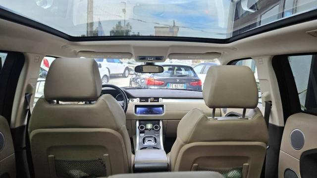 Land Rover Range Rover Evoque 2.2 td4 Prestige 150cv 5p - Immagine 11