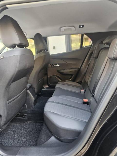 Peugeot 2008 1.5 bluehdi Allure Pack s&s 110cv - Immagine 3