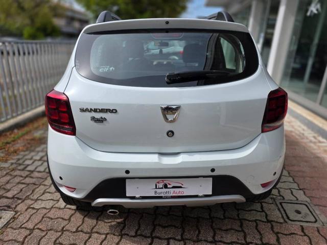 Dacia Sandero 1.5 dci Brave s&s 90cv - Immagine 10