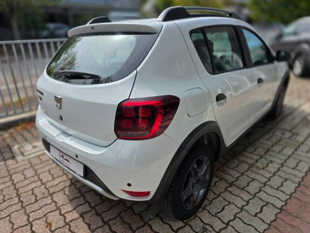 Dacia Sandero 1.5 dci Brave s&s 90cv - Immagine 4