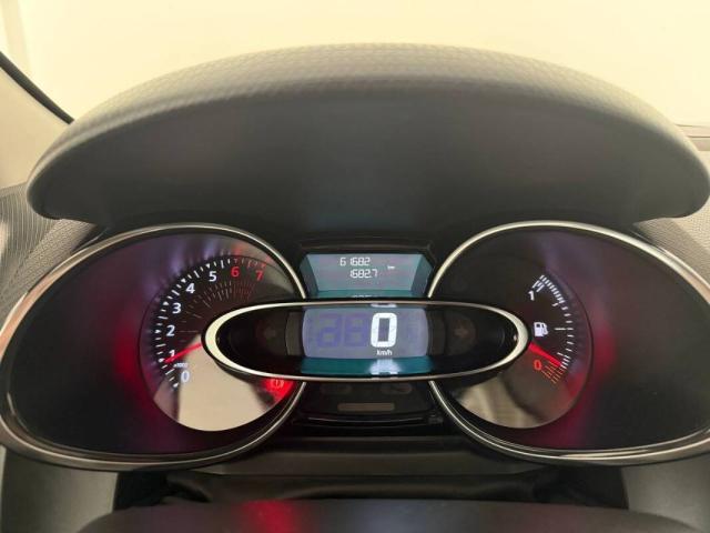 Renault Clio Sporter 1.2 16v Zen - Immagine 9