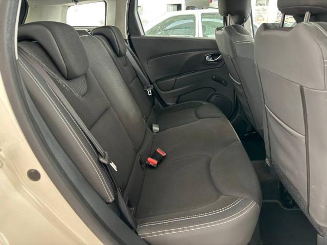 Renault Clio Sporter 1.2 16v Zen - Immagine 10
