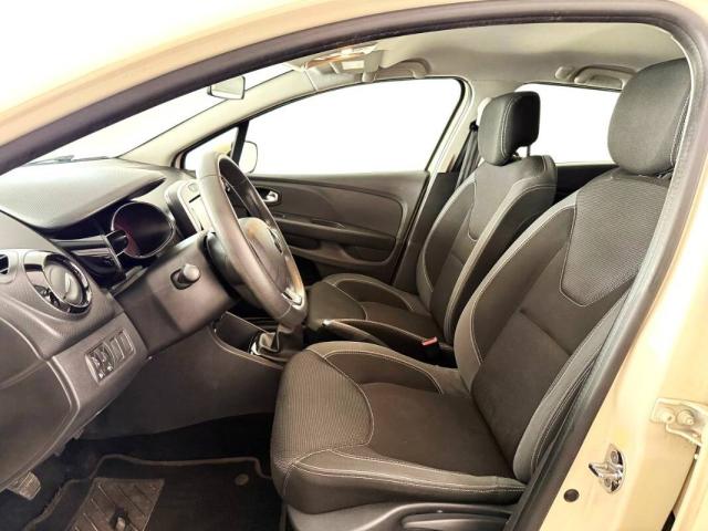 Renault Clio Sporter 1.2 16v Zen - Immagine 20