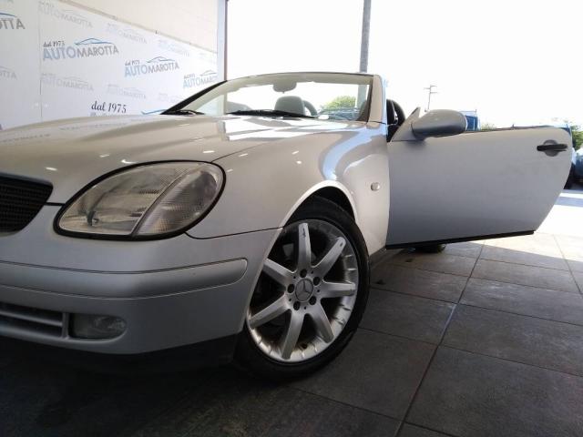 Mercedes Classe SLK 200 TENUTA DA AMATORE! - Immagine 13