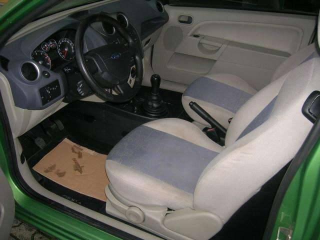Ford Fiesta 1.4 tdci Titanium 3p - Immagine 3