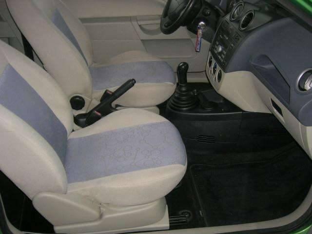 Ford Fiesta 1.4 tdci Titanium 3p - Immagine 4