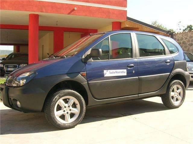 Renault Scénic 1.9 dci Privilege RX4 - Immagine 2