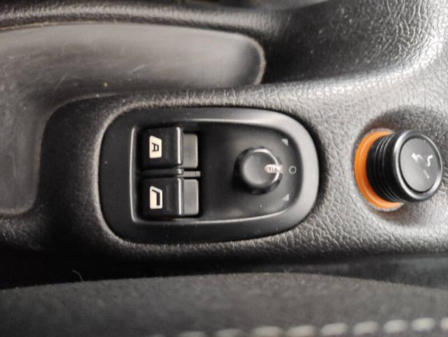 Peugeot 206 CC 1.6 16v - Immagine 5