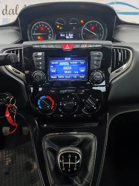 Lancia Ypsilon 1.3 mjt Mya s&s 95cv - Immagine 5