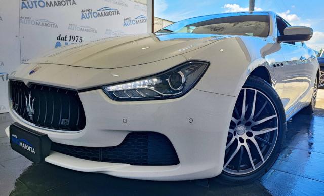 Maserati Ghibli 3.0 V6 ds 275cv TAGLIANDI MASERATI! - Immagine 13