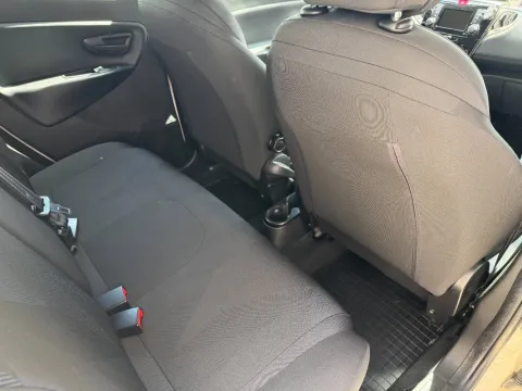 Lancia Ypsilon 1.2 Gold 69cv my18 - Immagine 15