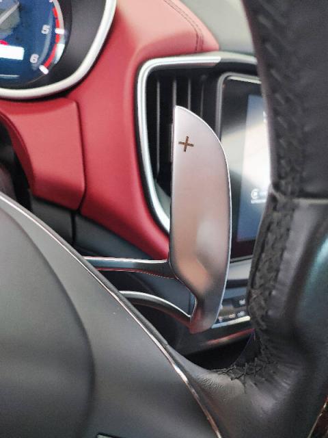 Maserati Ghibli 3.0 V6 ds 275cv TAGLIANDI MASERATI! - Immagine 17