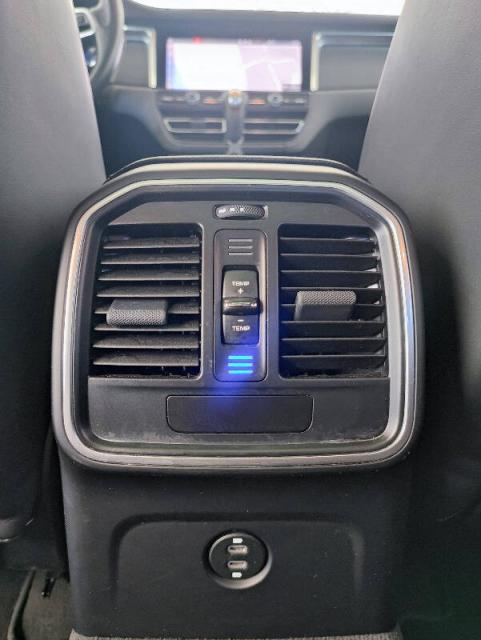 Porsche Macan 2.0 245cv pdk TETTO! PELLE! RETROCAMERA! - Immagine 27
