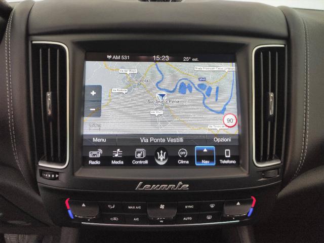 Maserati Levante 3.0 V6 275cv auto TAGLIANDI MASERATI ROSSOCORSA! - Immagine 1