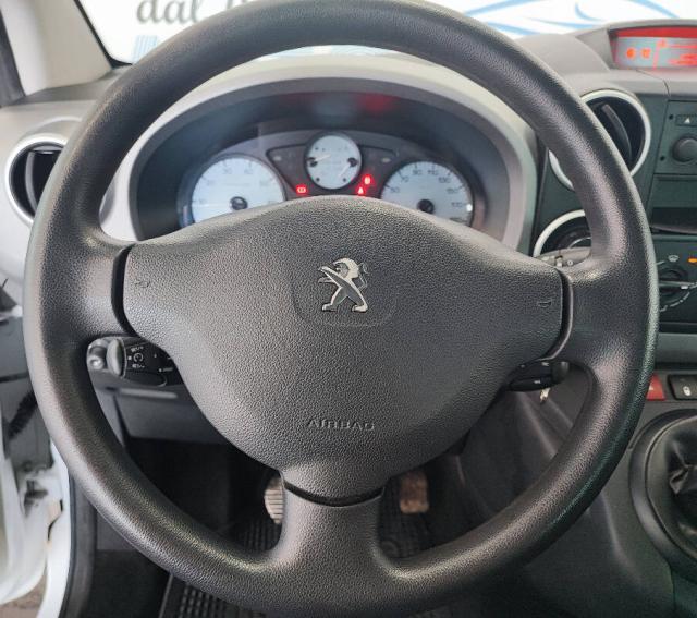 Peugeot Partner 1.6 bluehdi (extreme) Active Tr.C. Plus 4x4 100cv - Immagine 11