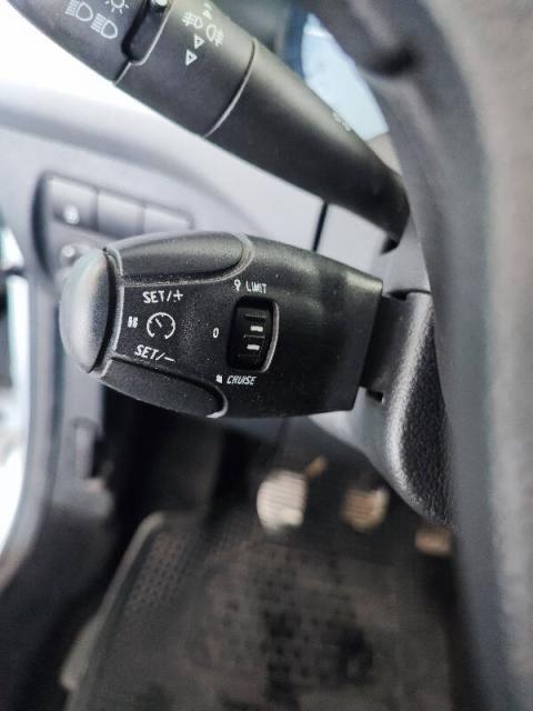 Peugeot Partner 1.6 bluehdi (extreme) Active Tr.C. Plus 4x4 100cv - Immagine 13