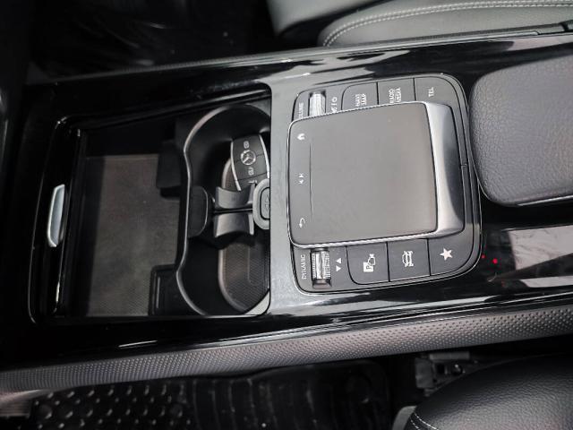 Mercedes GLB 180 d Sport Plus TETTO! PELLE! RETRO! - Immagine 9