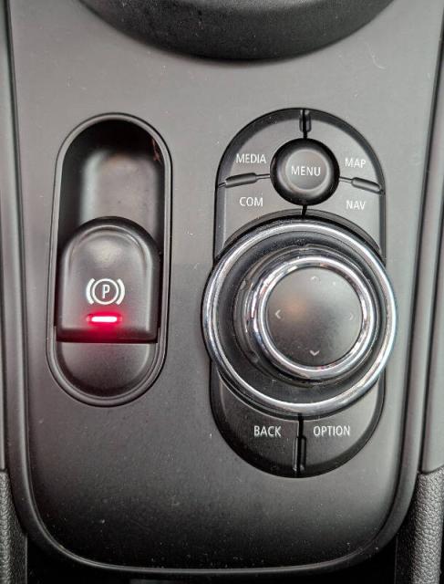 Mini Countryman 2.0 Cooper D Business auto - Immagine 13